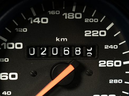 Used 1998 Porsche 911 image 19