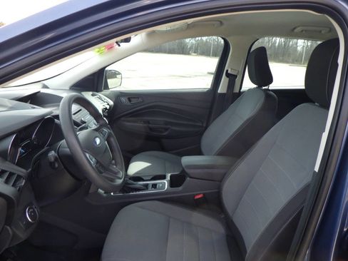 Used 2018 Ford Escape S image 10