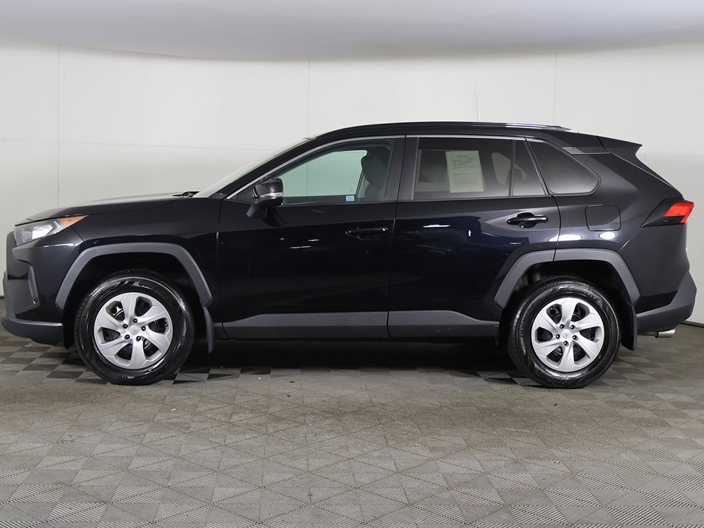 Used 2021 Toyota RAV4 LE w/ Carpet Mat Package (TMS) AWD/4WD image 15