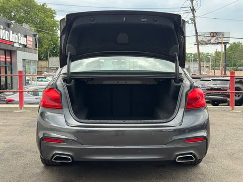 Used 2020 BMW 530i xDrive w/ M Sport Package AWD/4WD image 29