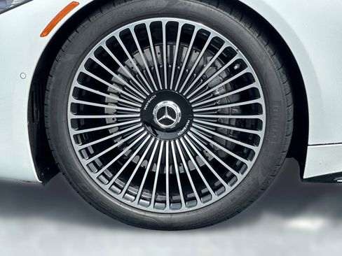 Used 2026 Mercedes-Benz Maybach SL 680 image 10