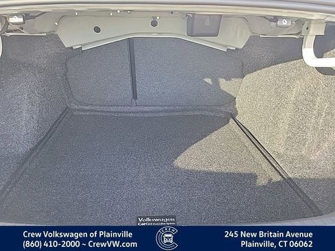 New 2026 Volkswagen Jetta SE image 36