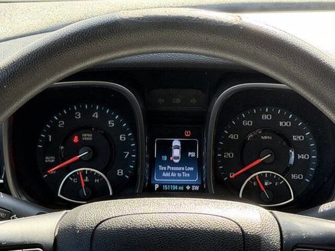 Used 2015 Chevrolet Malibu LT image 15