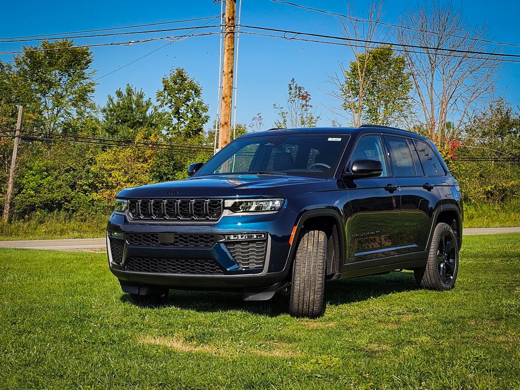 New 2027 Jeep Grand Cherokee Limited AWD/4WD image 7