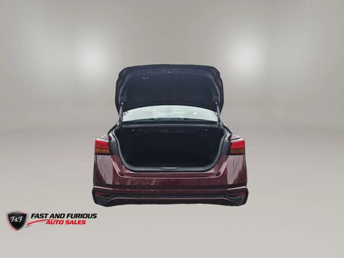 Used 2025 Nissan Altima 2.5 SV FWD image 8