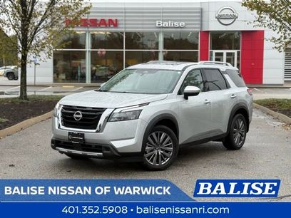 Certified 2025 Nissan Pathfinder SL w/ SL Premium Package