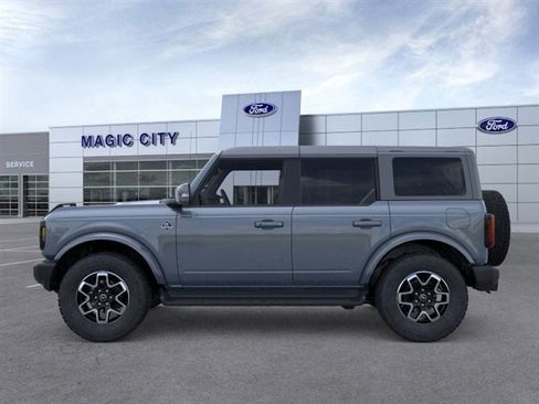 New 2025 Ford Bronco Outer Banks image 3