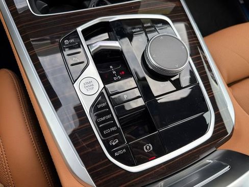 New 2026 BMW X5 xDrive40i AWD/4WD image 21
