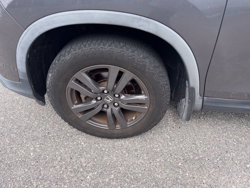 Used 2020 Honda Ridgeline Sport image 11