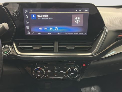 Used 2024 Chevrolet Trax RS w/ Driver Confidence Package image 12