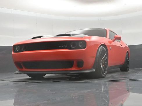 Used 2023 Dodge Challenger SRT Hellcat RWD image 49