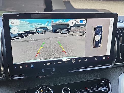 Used 2025 Ford Expedition Tremor AWD/4WD image 28