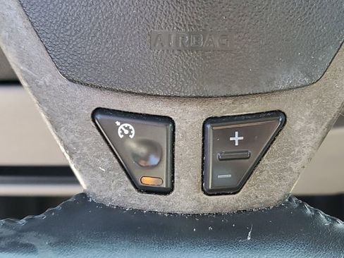 Used 2004 Saturn Vue V6 image 13