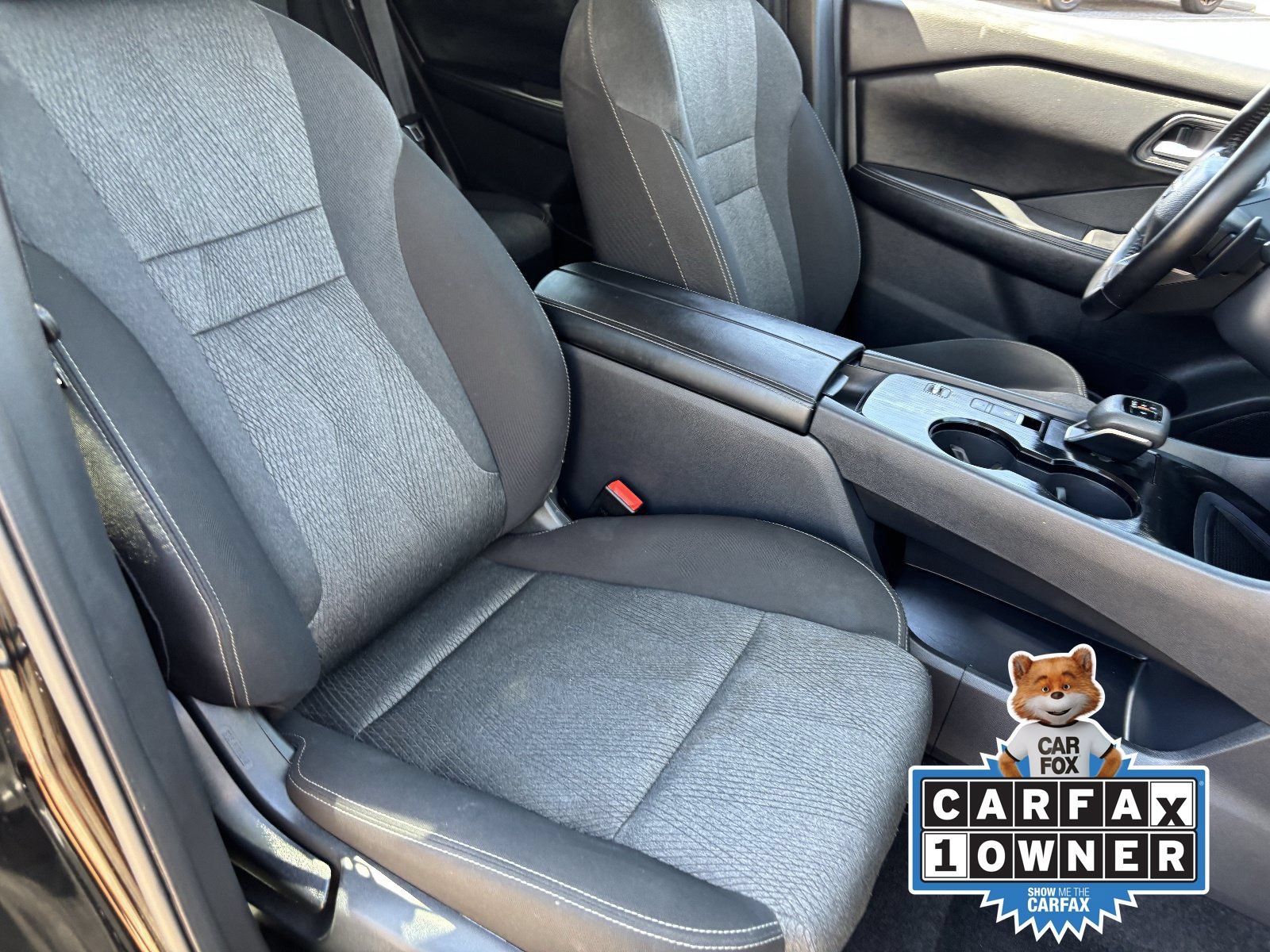 Certified 2025 Nissan Rogue SV FWD image 11