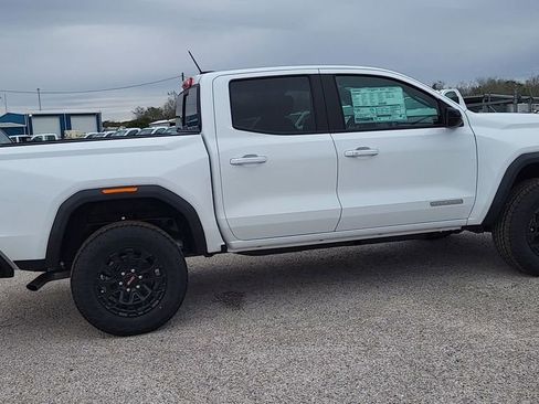 New 2026 GMC Canyon Elevation image 8