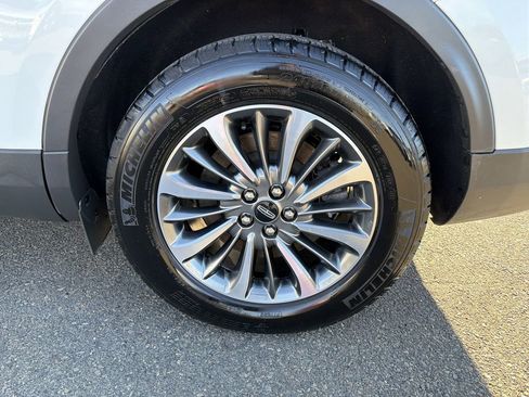 Certified 2023 Lincoln Nautilus Standard w/ Premium Package image 31