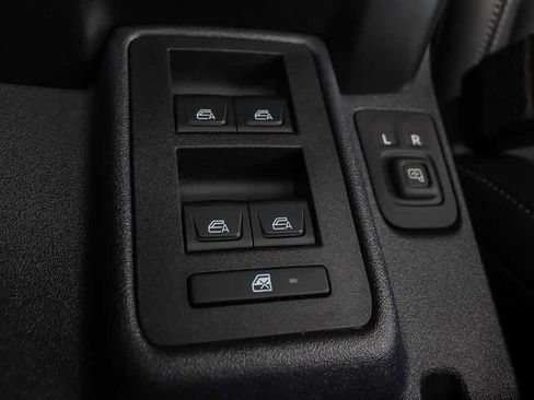 New 2026 Ford Bronco Outer Banks AWD/4WD image 22