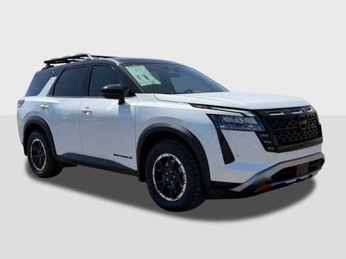 New 2026 Nissan Pathfinder Rock Creek AWD/4WD image 9