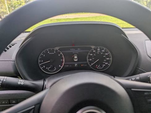 Certified 2024 Nissan Sentra SV FWD image 20