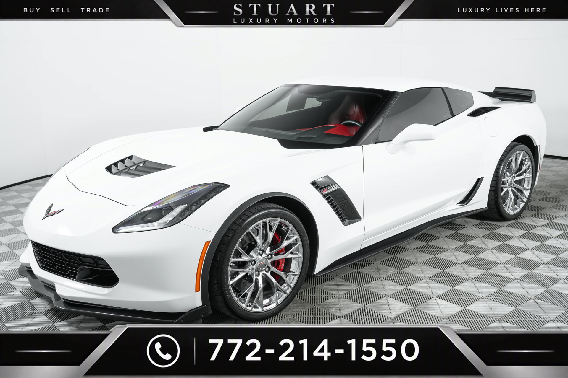 Used 2015 Chevrolet Corvette Z06 w/ 3LZ Preferred Equipment Group RWD image 29