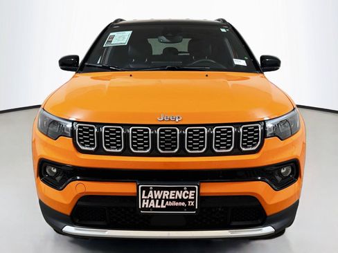 Used 2026 Jeep Compass Limited AWD/4WD image 2