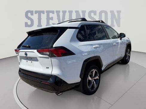 Used 2023 Toyota RAV4 SE w/ Weather & Moonroof Package AWD/4WD image 5