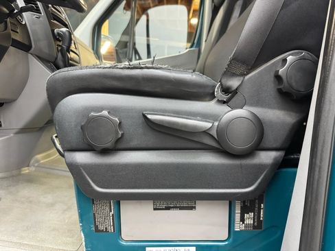 Used 2012 Mercedes-Benz Sprinter 3500 image 11