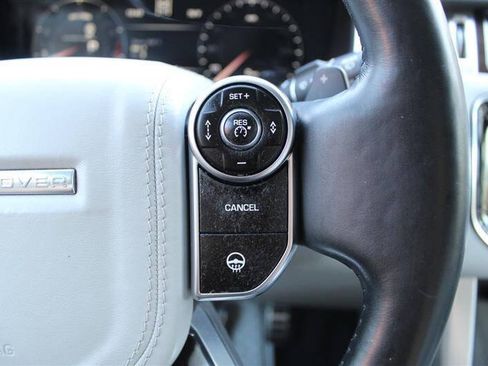 Used 2015 Land Rover Range Rover Supercharged AWD/4WD image 17