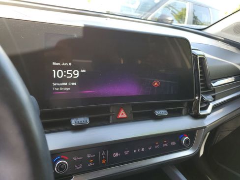 Used 2023 Kia Sportage EX AWD/4WD image 28