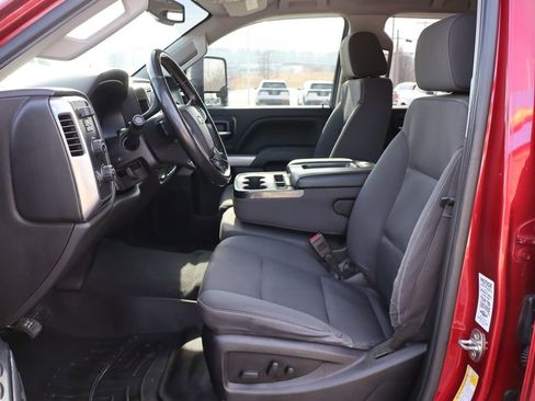 Used 2019 Chevrolet Silverado 3500 LT w/ All-Star Edition image 13