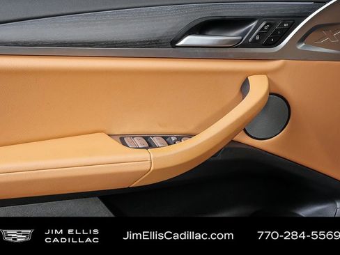 Used 2023 BMW X4 xDrive30i w/ M Sport Package image 7