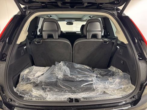New 2026 Volvo XC90 T8 Ultra w/ Protection Package Premier AWD/4WD image 30