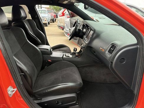 Used 2018 Dodge Charger R/T w/ Plus Group RWD image 13