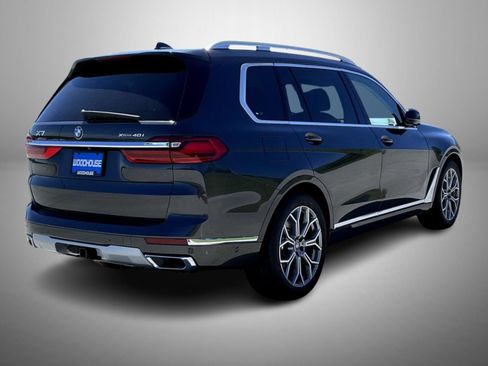 Used 2021 BMW X7 xDrive40i w/ Premium Package 2 AWD/4WD image 5
