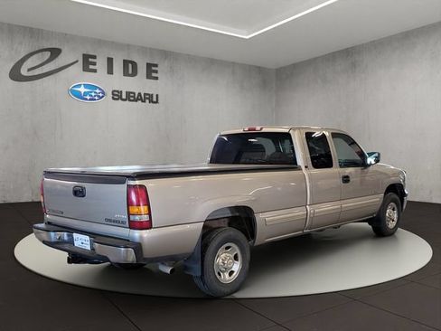 Used 2000 Chevrolet Silverado 2500 LS RWD image 7