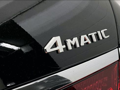 New 2026 Mercedes-Benz S 580e 4MATIC Sedan image 12