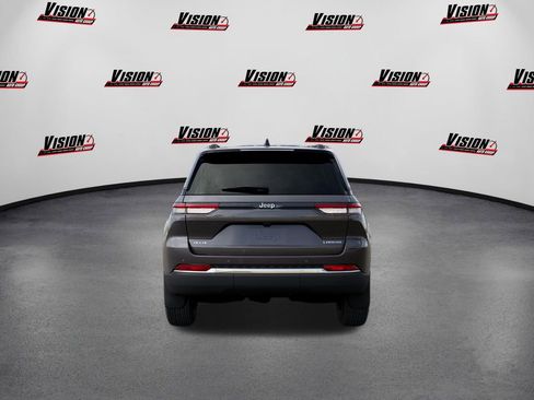 New 2025 Jeep Grand Cherokee Laredo X w/ Luxury Tech Group I AWD/4WD image 7
