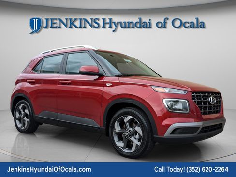 New 2025 Hyundai Venue SEL image 10