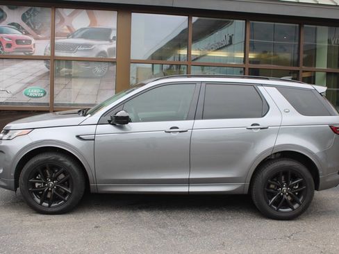 Certified 2025 Land Rover Discovery Sport S image 9