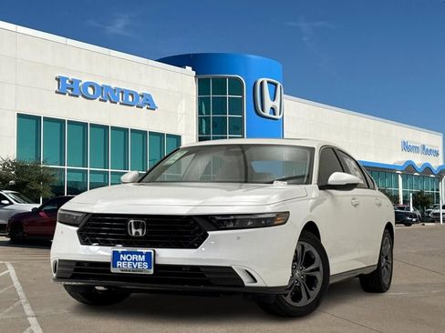 New 2026 Honda Accord EX-L image 1