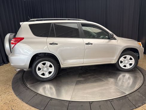 Used 2009 Toyota RAV4 4WD image 7