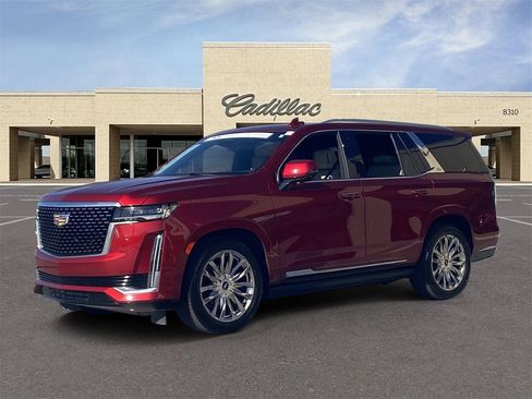 Used 2024 Cadillac Escalade Premium Luxury w/ Performance Package image 34