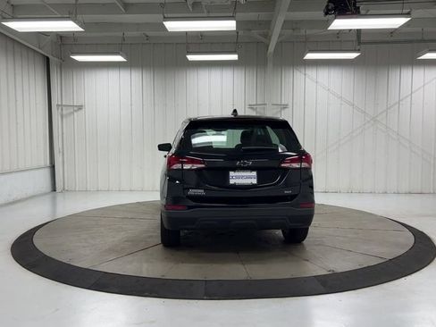 Used 2023 Chevrolet Equinox LS AWD/4WD image 7