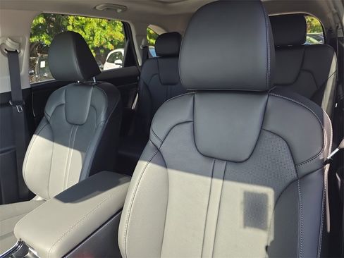 New 2026 Kia Sorento SX image 22
