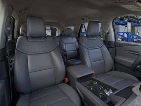 New 2026 Ford Explorer Active image 11