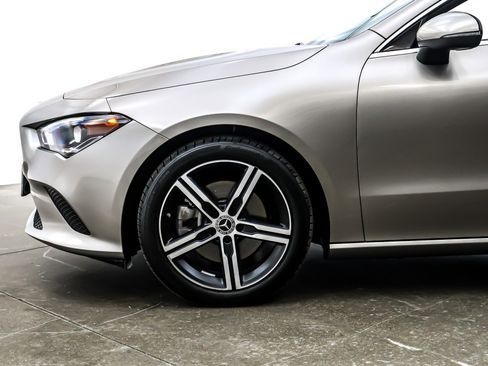 Used 2020 Mercedes-Benz CLA 250 image 11