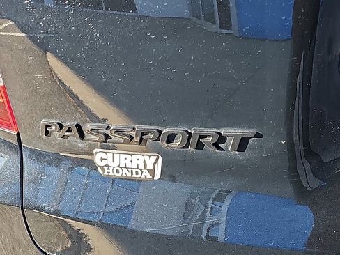 Used 2024 Honda Passport Black Edition image 34