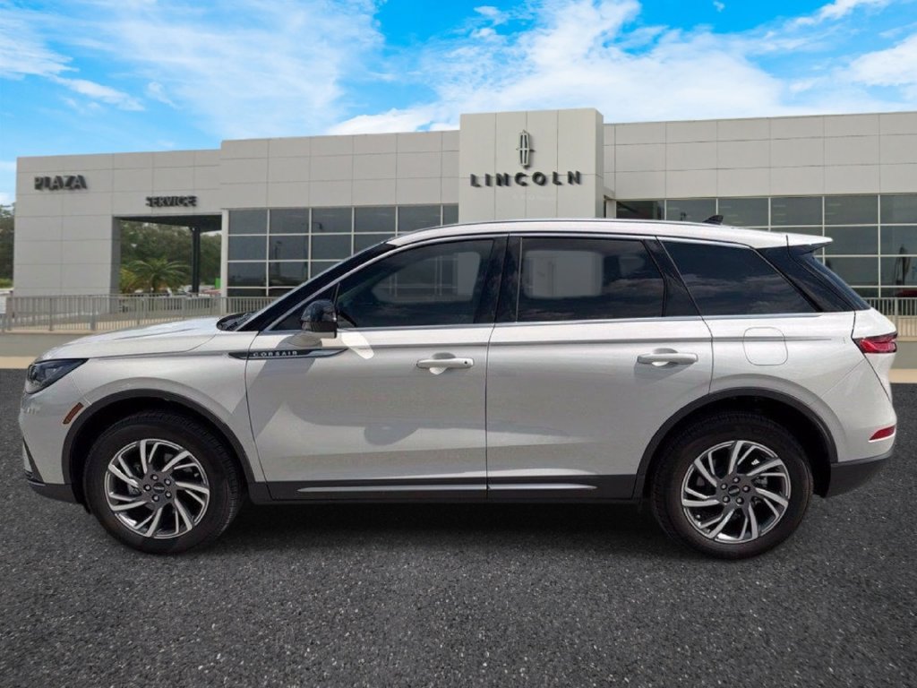 Used 2024 Lincoln Corsair FWD image 6