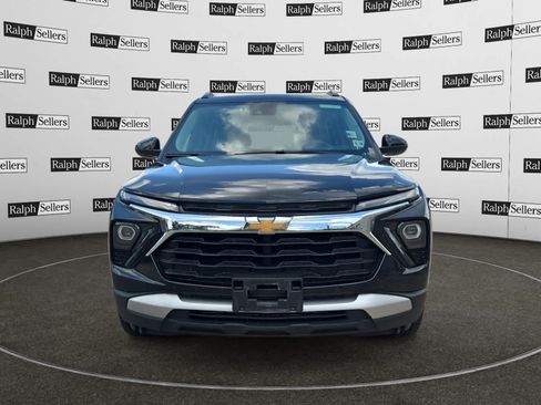 Used 2025 Chevrolet TrailBlazer LT AWD/4WD image 8