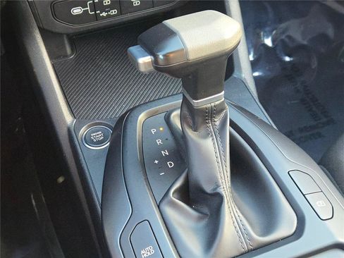 Used 2025 Kia K4 FWD image 31